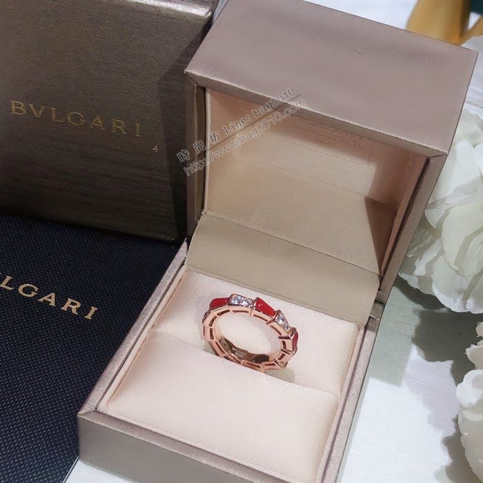 Bvlgari飾品 寶格麗全新Serpenti Viper戒指系列 925純銀鍍金男女戒指  zgbq3092